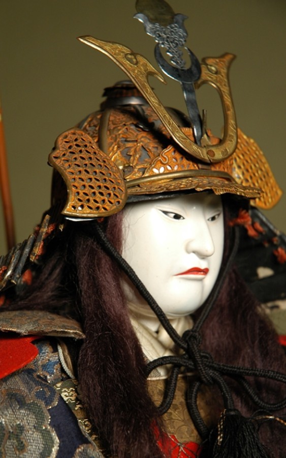 Dolls- Yoshitsune, Japan, Collection of Judy and Joel Rosen. L40-05-013A-B