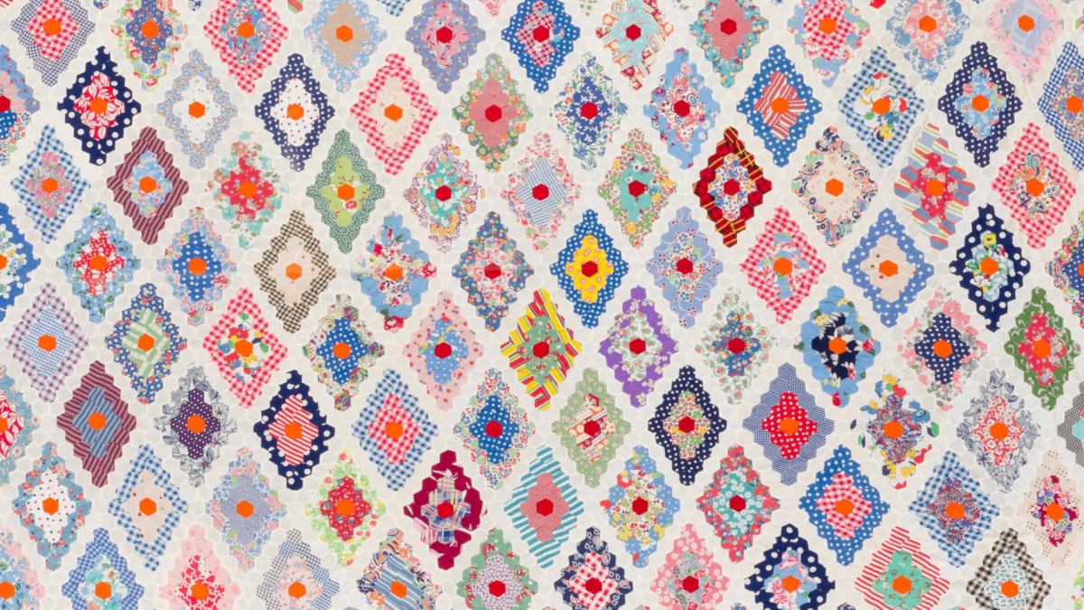 Feed sack quilt top - Hexagon Diamonds by an unidentified maker around 1940s. 1012-35-111. Quilt made of feed sack fabrics