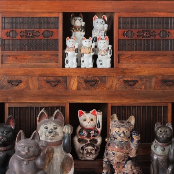 A Group of Maneki Neko
