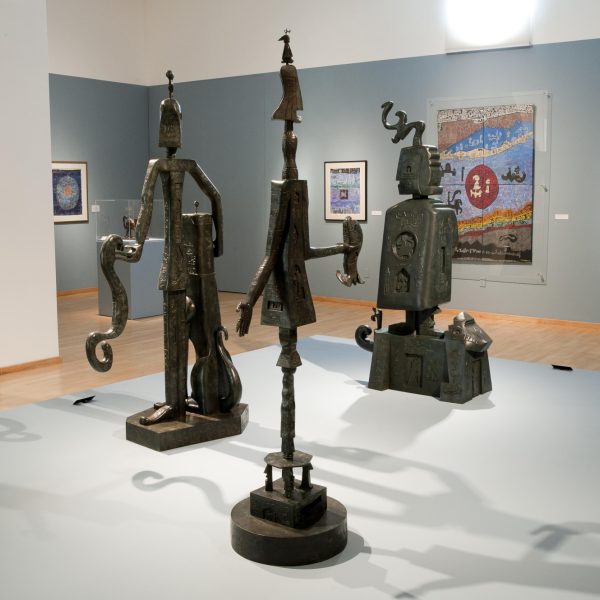 Gallery installation view of mixed media paintings and bronze sculptures by the artist Inez Johnston. Photo by Tim Siegert